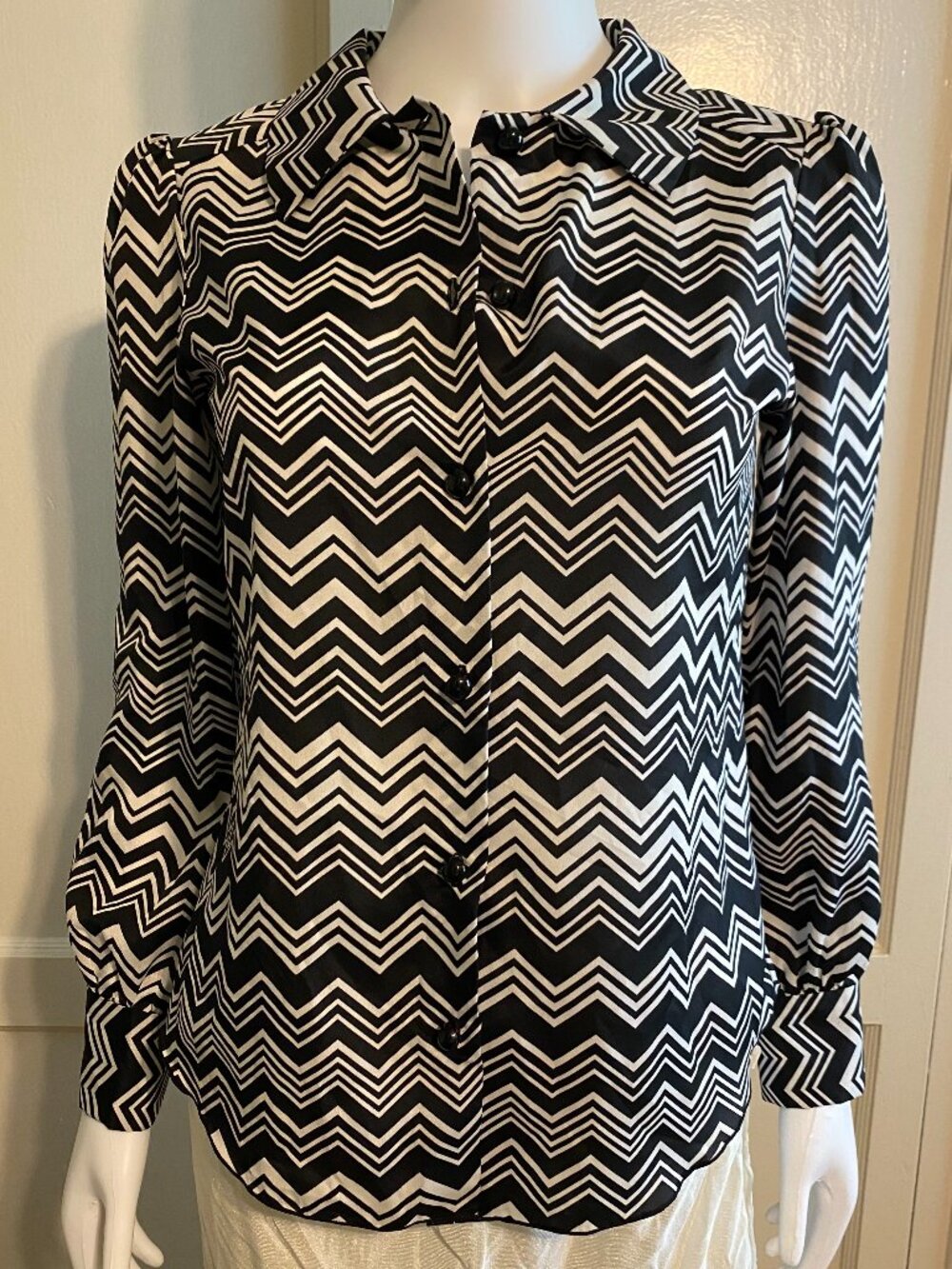 Missoni For Target Top Womens XS Chevron Print Button Front Black White Blouse